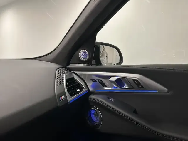 BMW XM