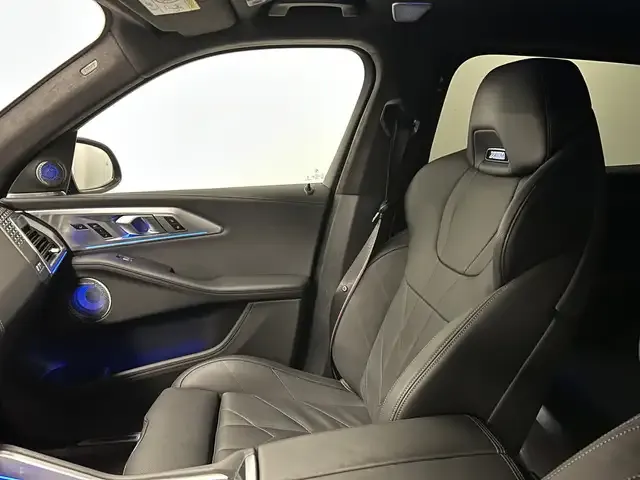 BMW XM