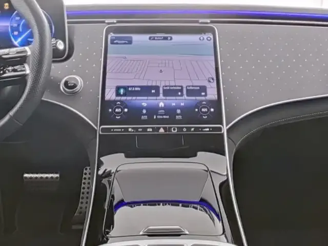 Mercedes-Benz EQE 350