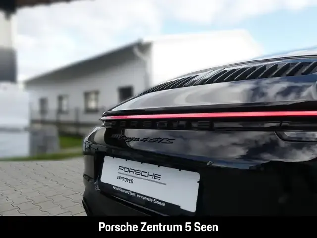 Porsche 992