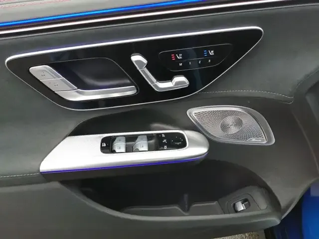 Mercedes-Benz EQE 43