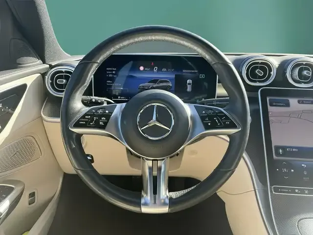 Mercedes-Benz C 220