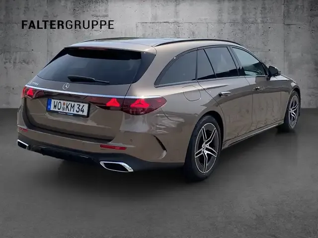 Mercedes-Benz E 220