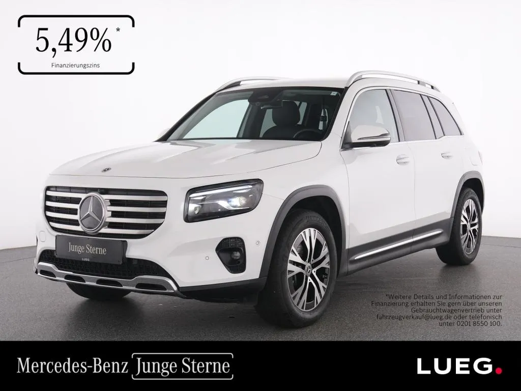 Mercedes-Benz GLB 220