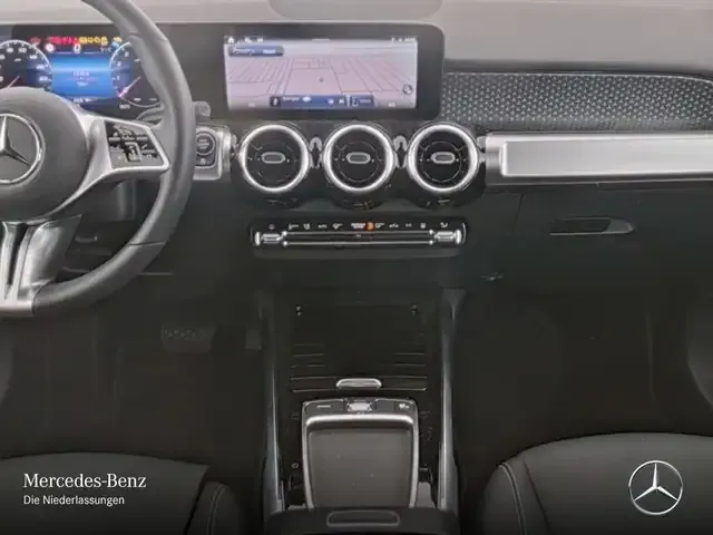 Mercedes-Benz GLB 180