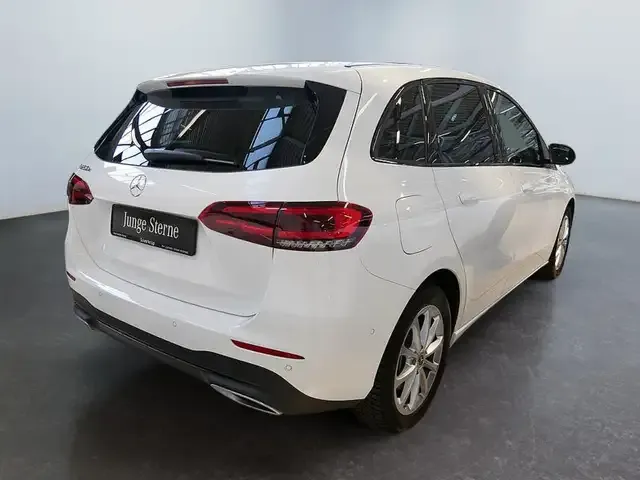 Mercedes-Benz B 250