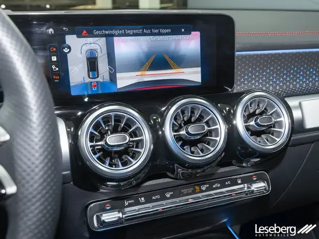 Mercedes-Benz EQB 350