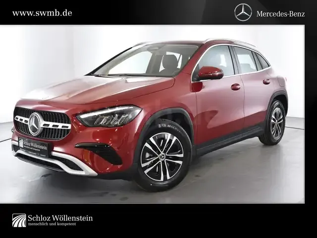 Mercedes-Benz GLA 180