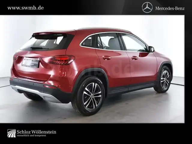 Mercedes-Benz GLA 180