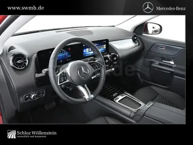 Mercedes-Benz GLA 180