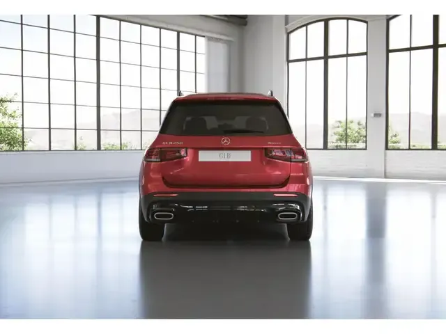 Mercedes-Benz GLB 250