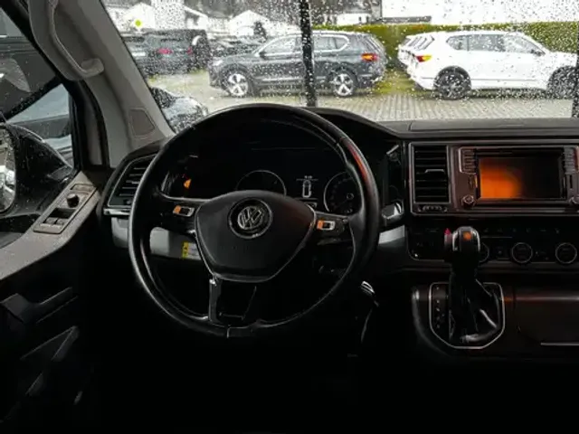 Volkswagen T6 California