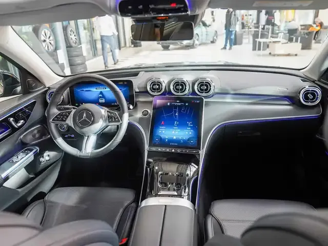 Mercedes-Benz C 400