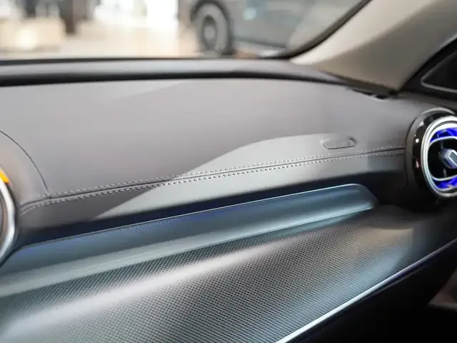 Mercedes-Benz C 400