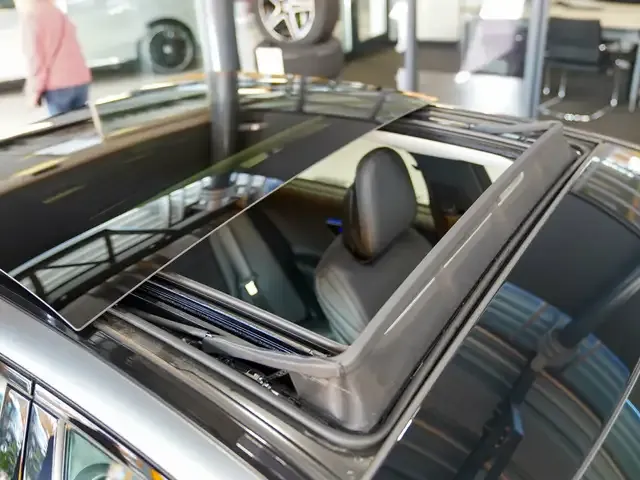 Mercedes-Benz C 400