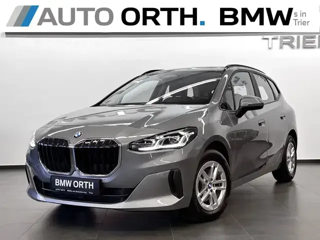 BMW 220