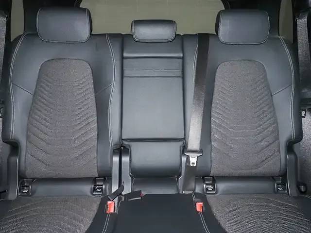 Mercedes-Benz EQB 300