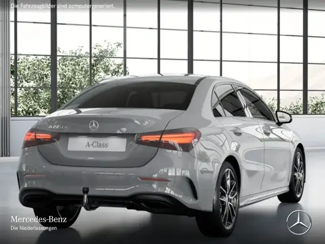 Mercedes-Benz A 220