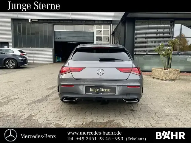 Mercedes-Benz CLA 200