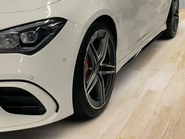 Mercedes-Benz CLA 45 AMG