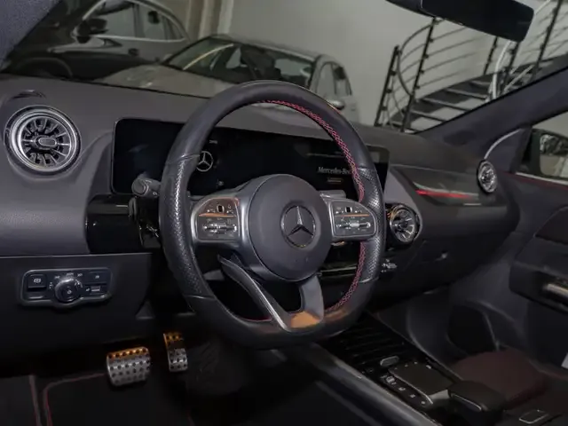 Mercedes-Benz GLA 180