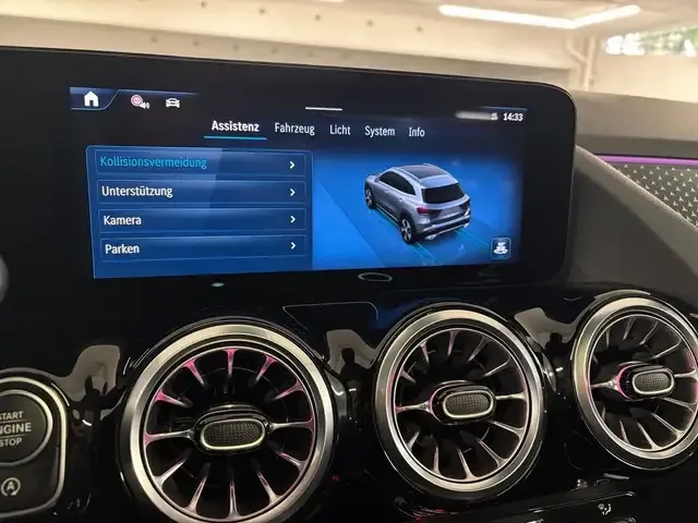 Mercedes-Benz GLA 180