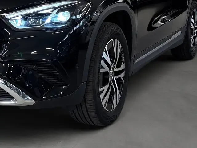 Mercedes-Benz GLA 180