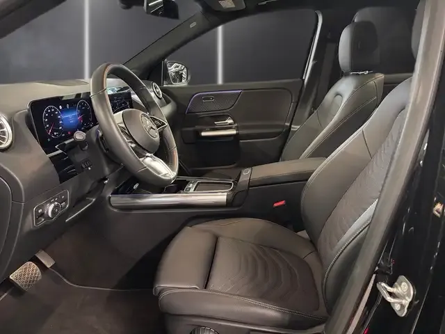 Mercedes-Benz GLA 180