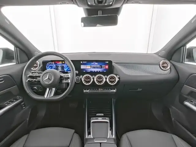 Mercedes-Benz EQA 300