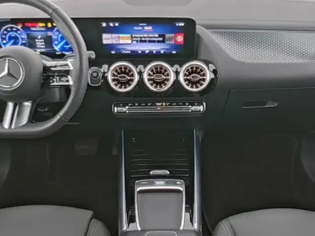 Mercedes-Benz EQA 300