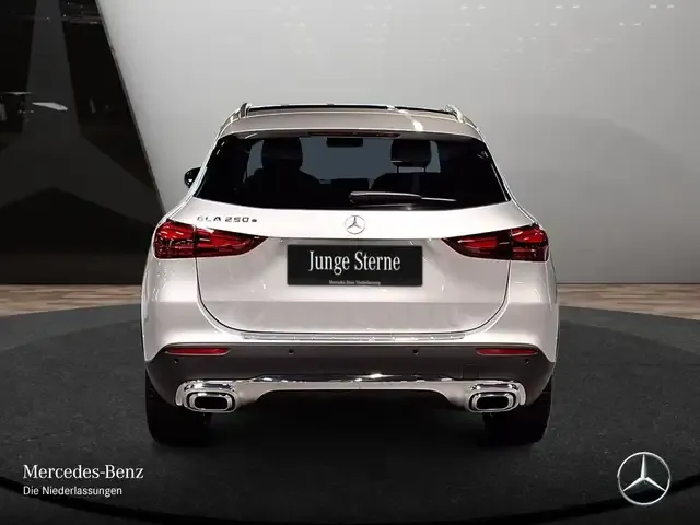 Mercedes-Benz GLA 250