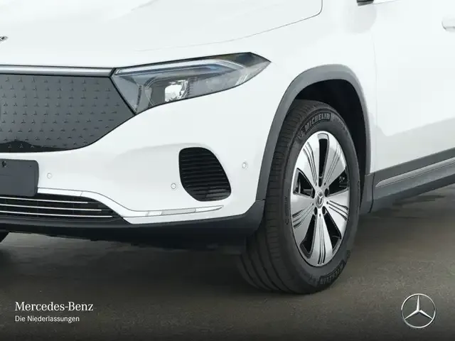 Mercedes-Benz EQA 300