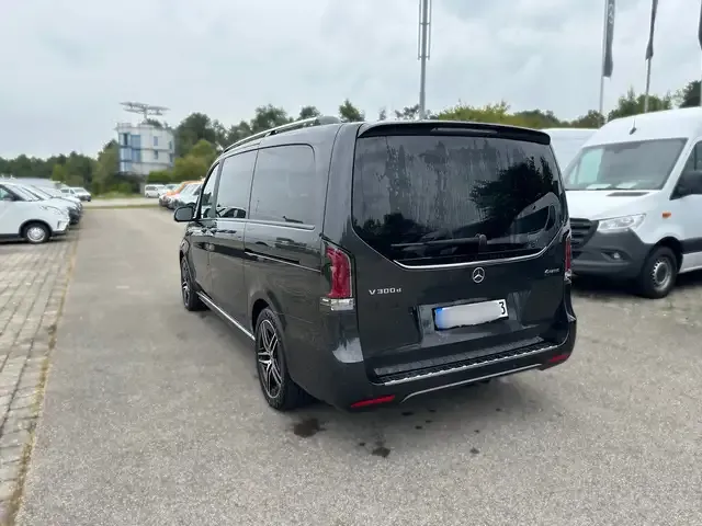 Mercedes-Benz V 300