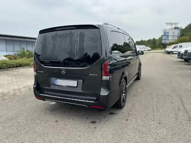 Mercedes-Benz V 300