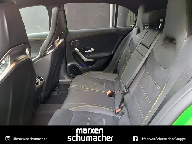 Mercedes-Benz A 45 AMG