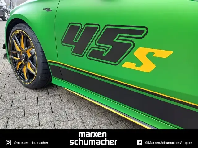 Mercedes-Benz A 45 AMG