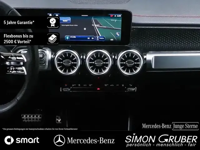 Mercedes-Benz EQB 300