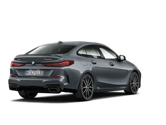 BMW 235