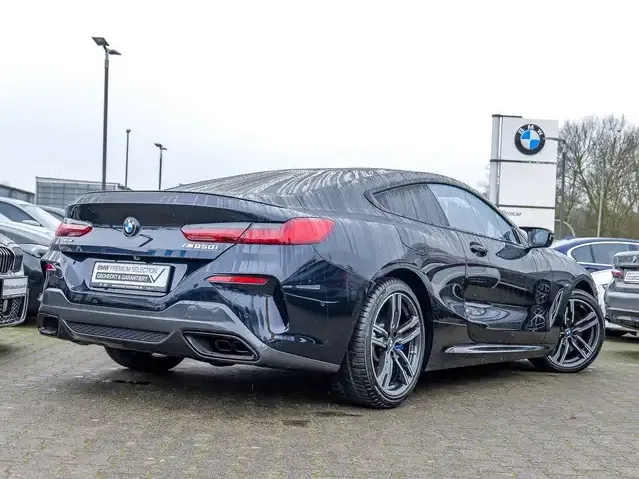 BMW M850