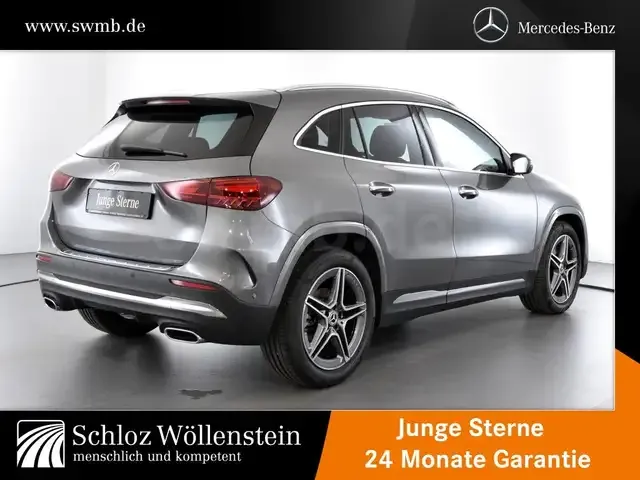 Mercedes-Benz GLA 200