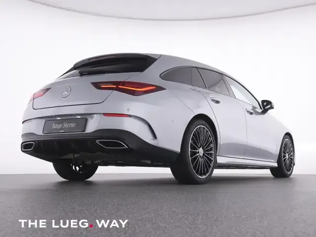 Mercedes-Benz CLA 200