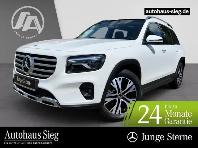 Mercedes-Benz GLB 220