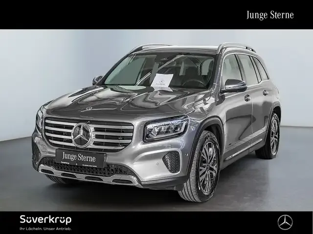 Mercedes-Benz GLB 180
