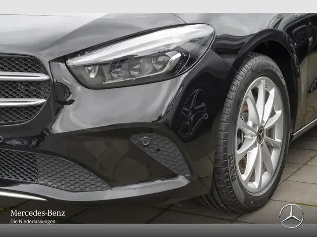 Mercedes-Benz B 250