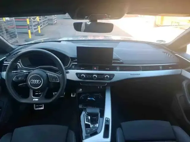 Audi S5