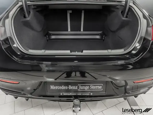 Mercedes-Benz EQE 350