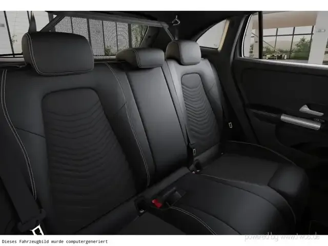 Mercedes-Benz GLA 220