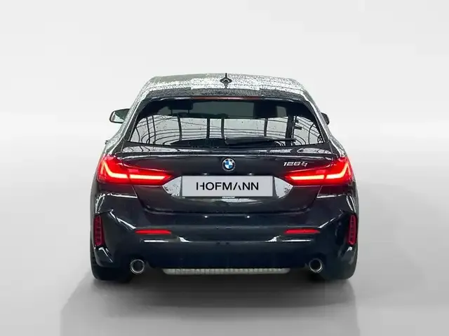 BMW 128