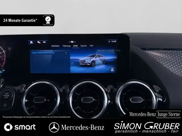 Mercedes-Benz B 180