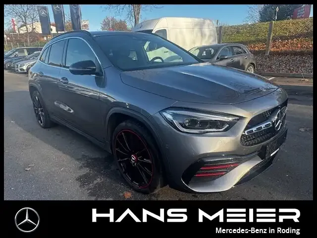 Mercedes-Benz GLA 250